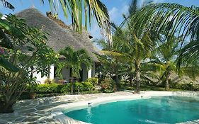 Twiga House Resort Piscina ☆☆☆☆☆ Pearl Beach